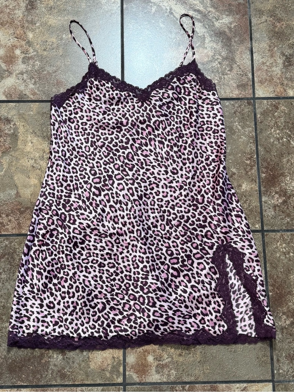 Victoria's Secret pink leopard print lace cami top 2002 size M